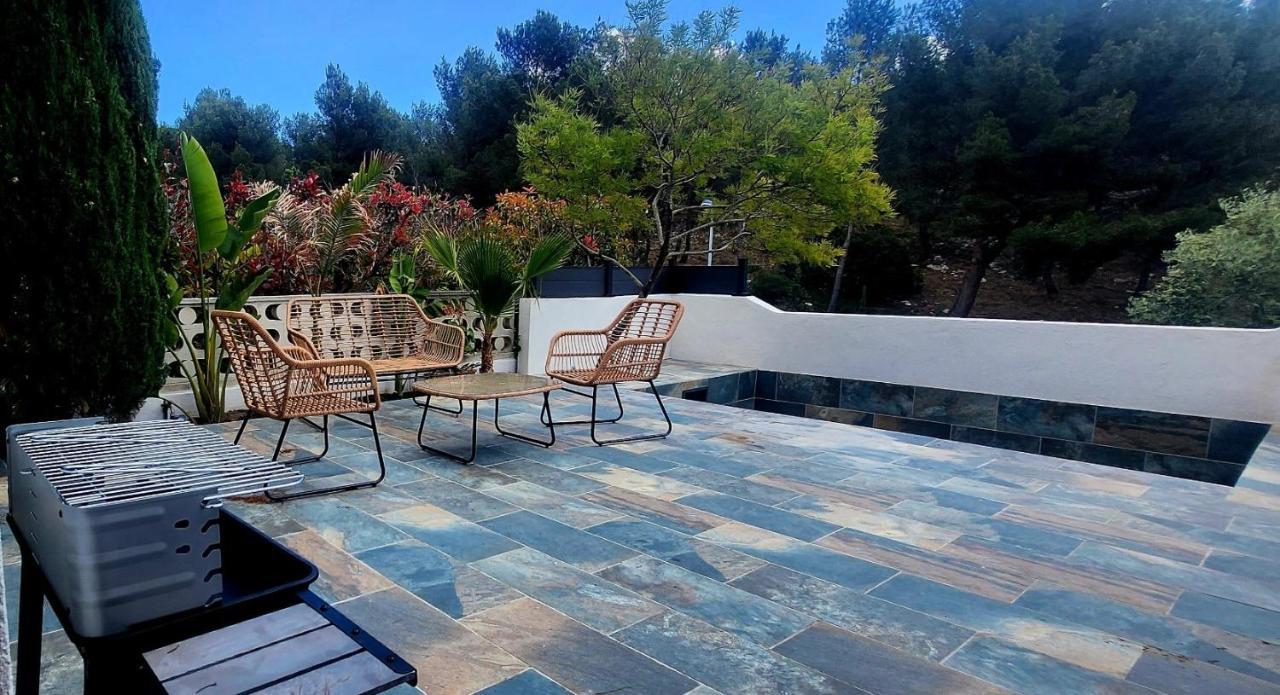 Bord De + Piscine